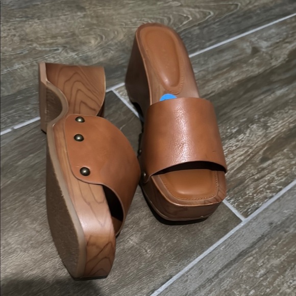Splendid Brown Leather Mules with Platform Sole - Picture 1 of 9